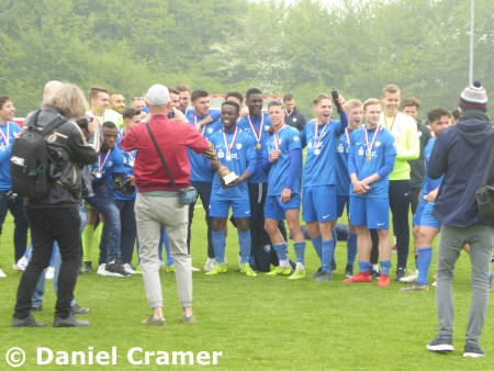 Einlauf Teams